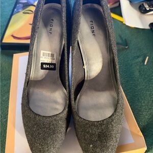 FIONI Clothing Women's Charcoal Heels